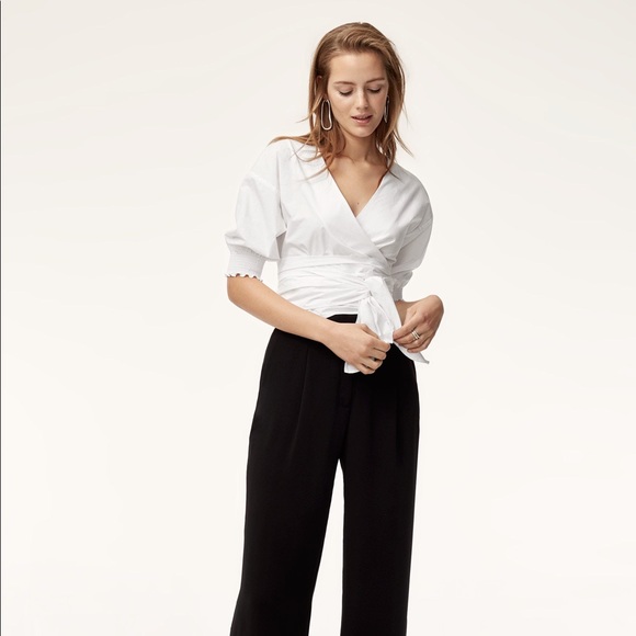 Aritzia Babaton Thenardier Blouse, size XS - Picture 1 of 3